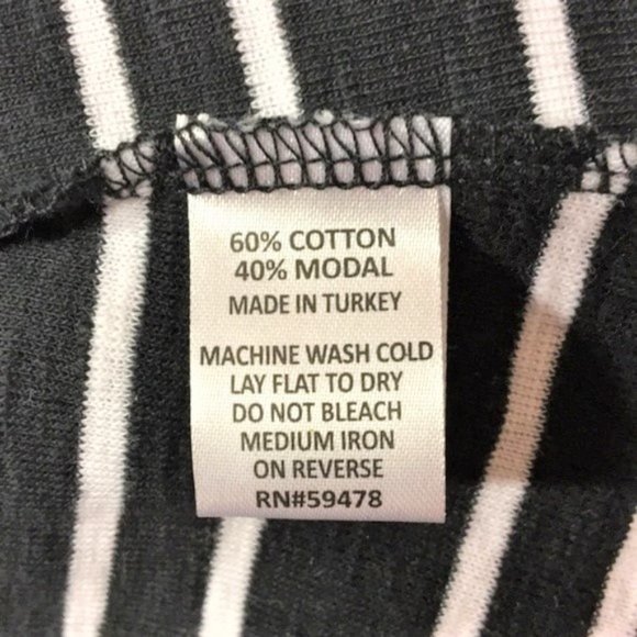 Cynthia Rowley Womens Top Shirt Size Medium Striped Scoop Neckline Black NWT - Picture 5 of 6